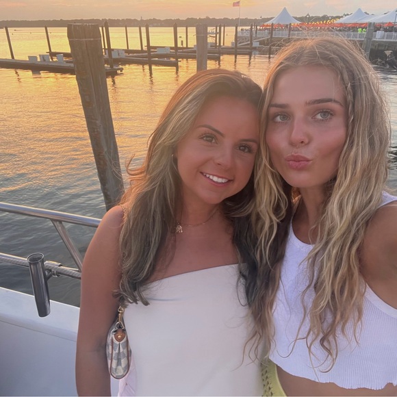 taylorgenovese8